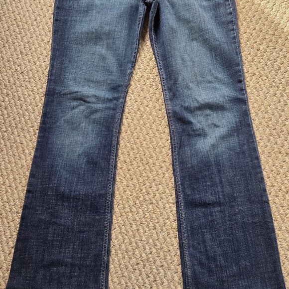 Women's Wrangler Bootcut Jeans - Picture 3 of 9